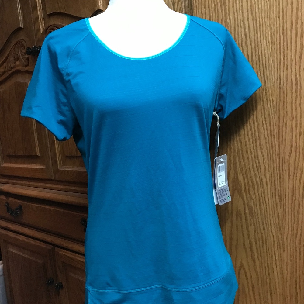(Donated to Goodwill) Asics Ladies Large (Drake Relays) Top